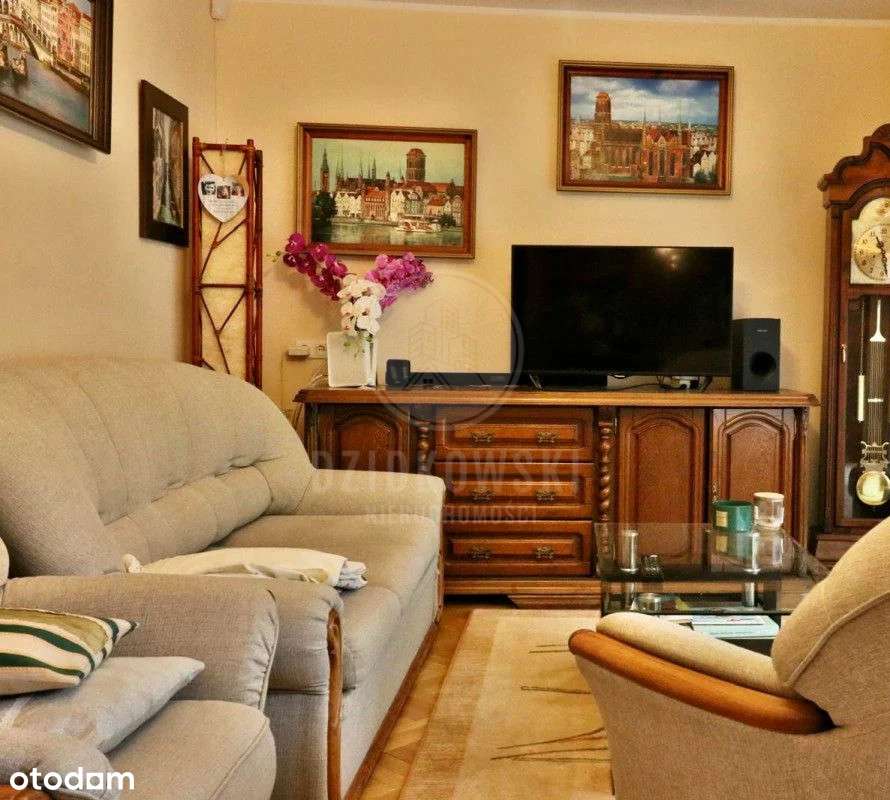 Wyjątkowy Dom w Sercu Wrzeszcza – Komfort, Przestr-3