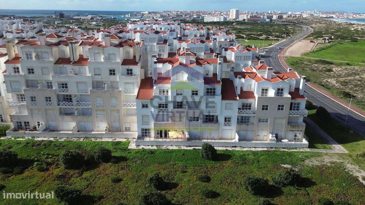 Apartamento T1 c/ Terraço em frente à Praia - Baleal Peniche-18