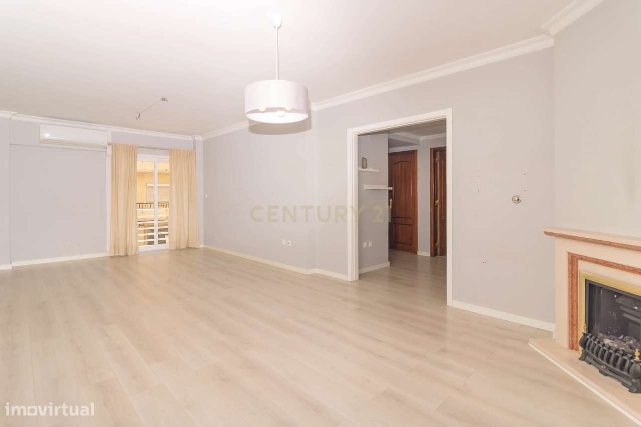 Apartamento T1 Em Vialonga Vila Franca De Xira