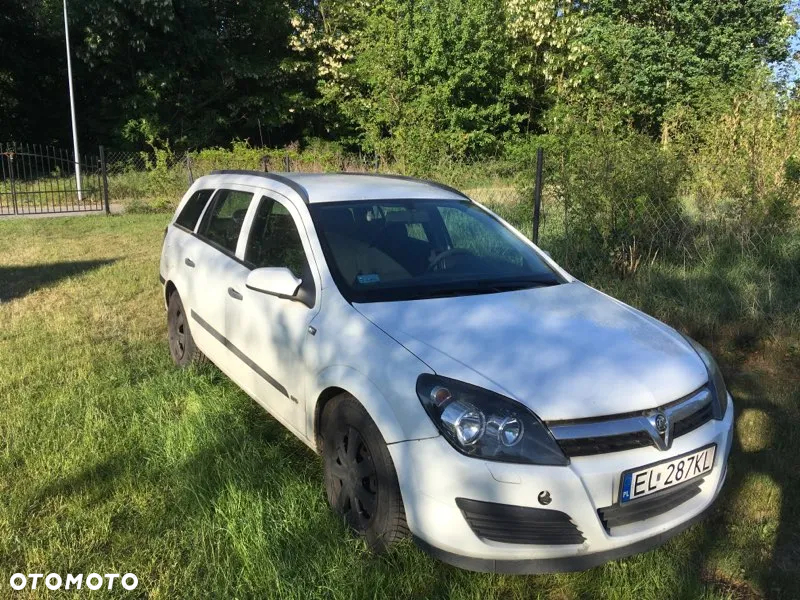 Opel Astra III 1.7 CDTI Essentia - 2