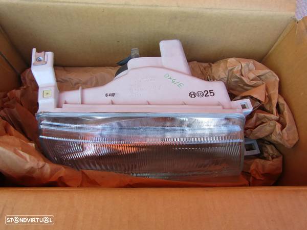 Farol direito Toyota Carina II ref. 20-193, original (novo) - 6