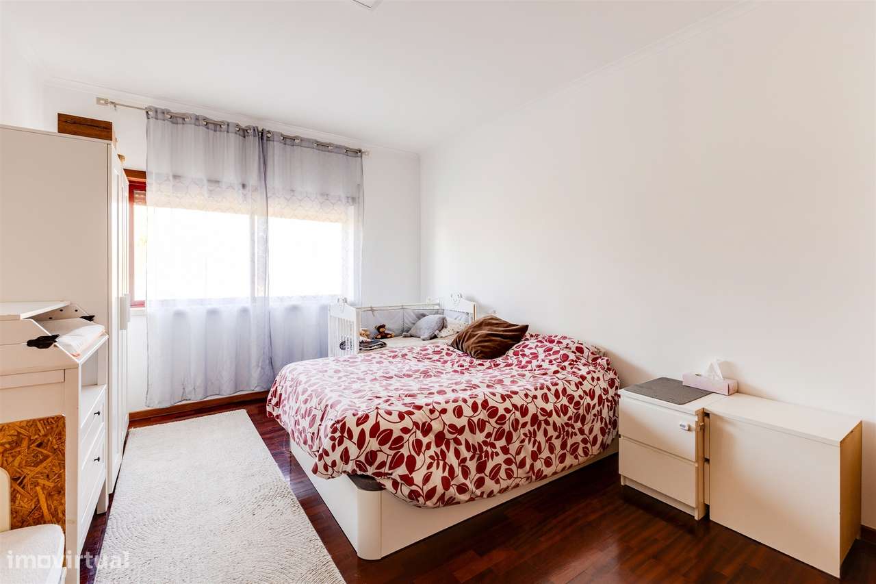 Apartamento T3 em Alcobaça-17