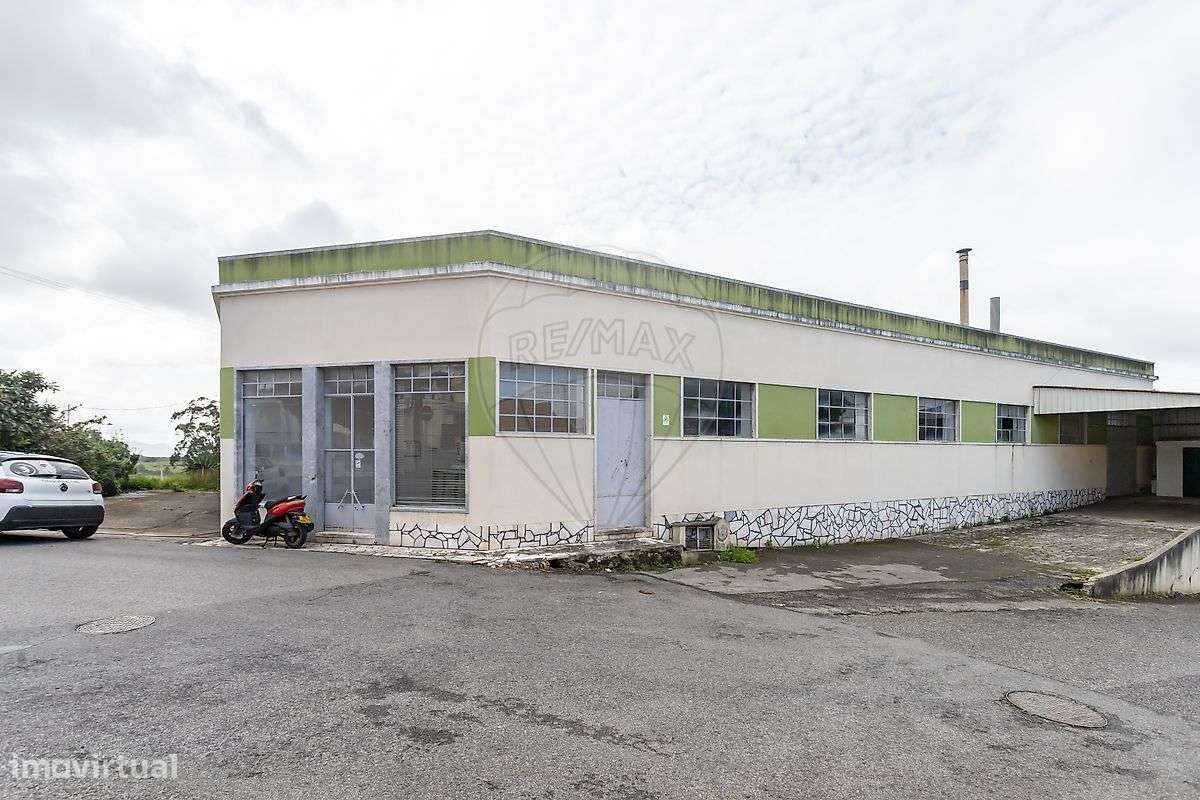 Armazém à venda em Sintra - Grande imagem: 2/50