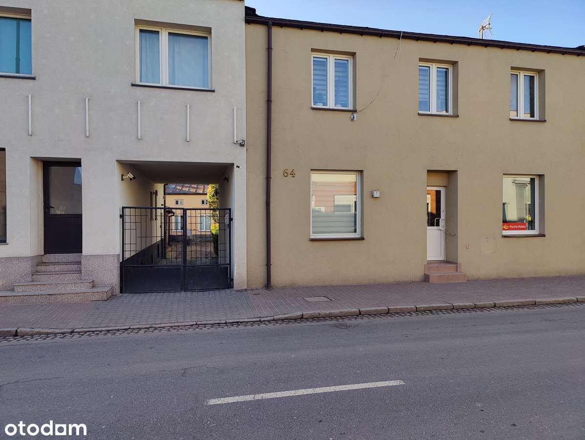 Na sprzedaż budynki do remontu w podwórzu kamienicy-15