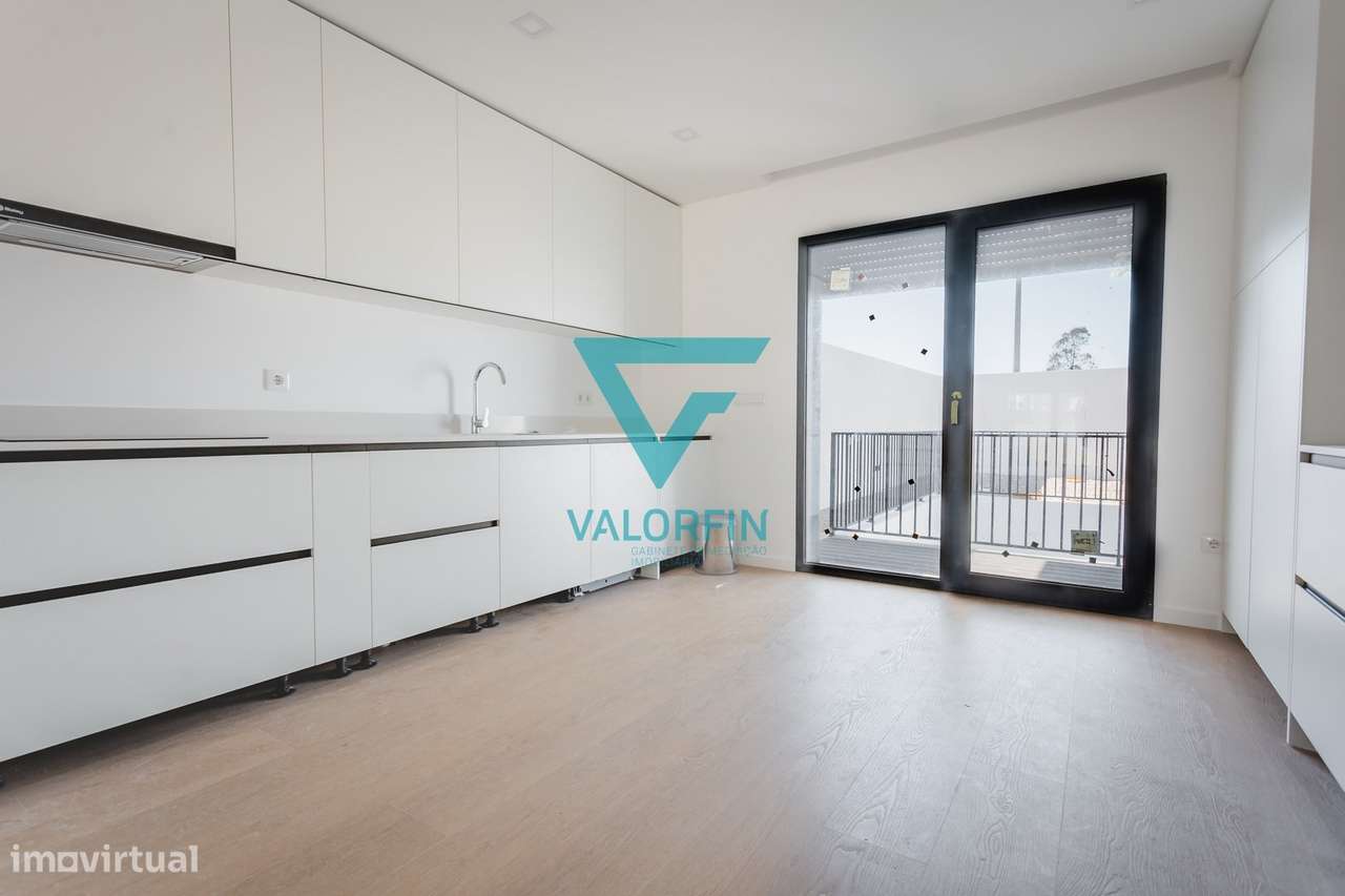 MoradiaT4 NOVA | Barosa - Leiria-9