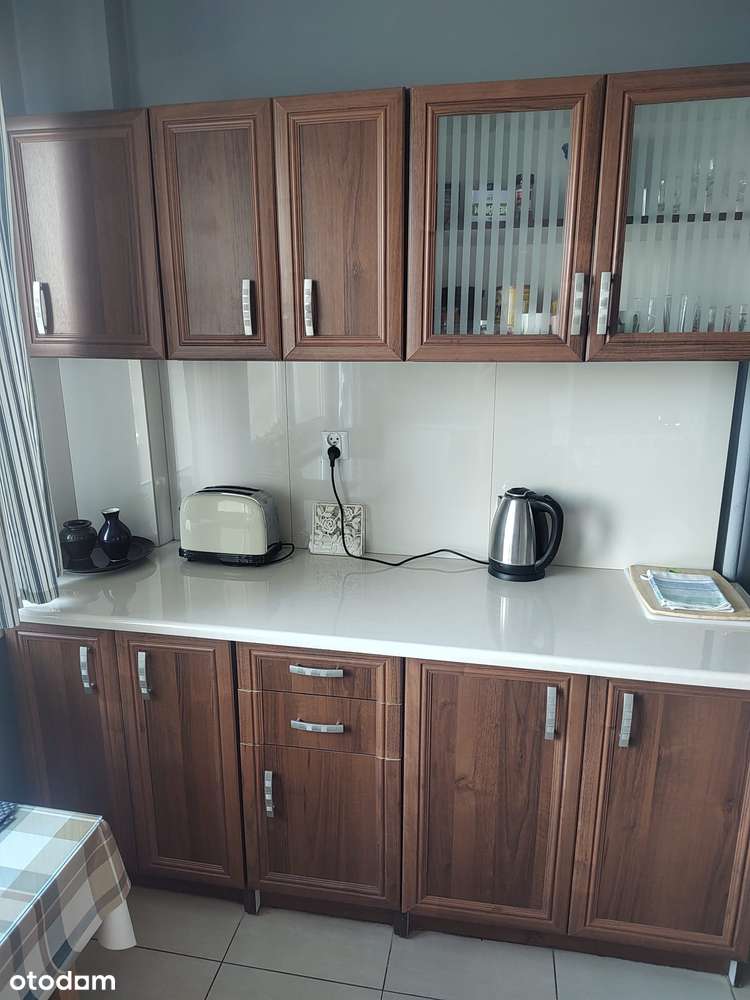 Przestrzenna, jasna kawalerka przy Rondzie Czyżyńskim - Pełny obrazek: 4/8