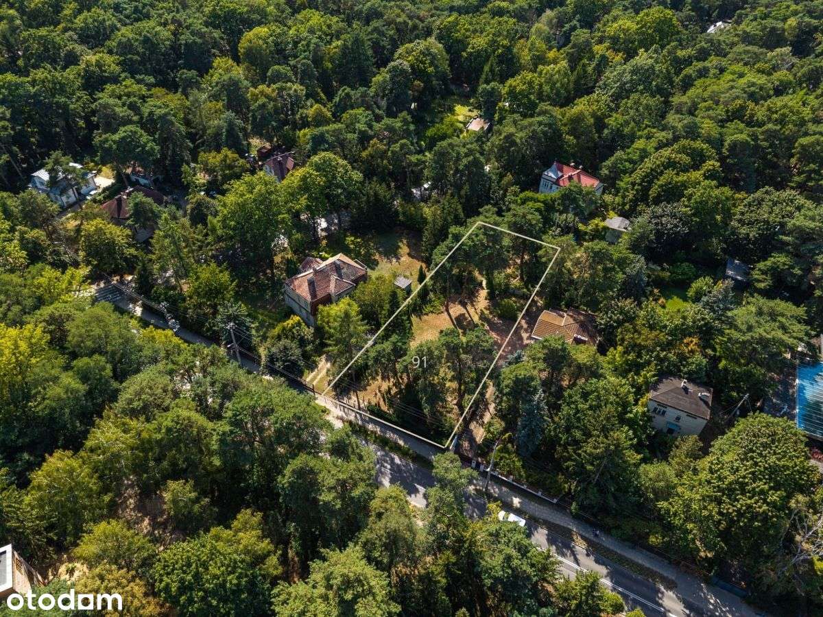 Działka budowlana w willowym Milanówku-0