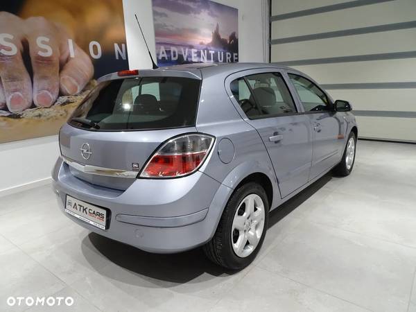 Opel Astra III 1.4 Enjoy - 9