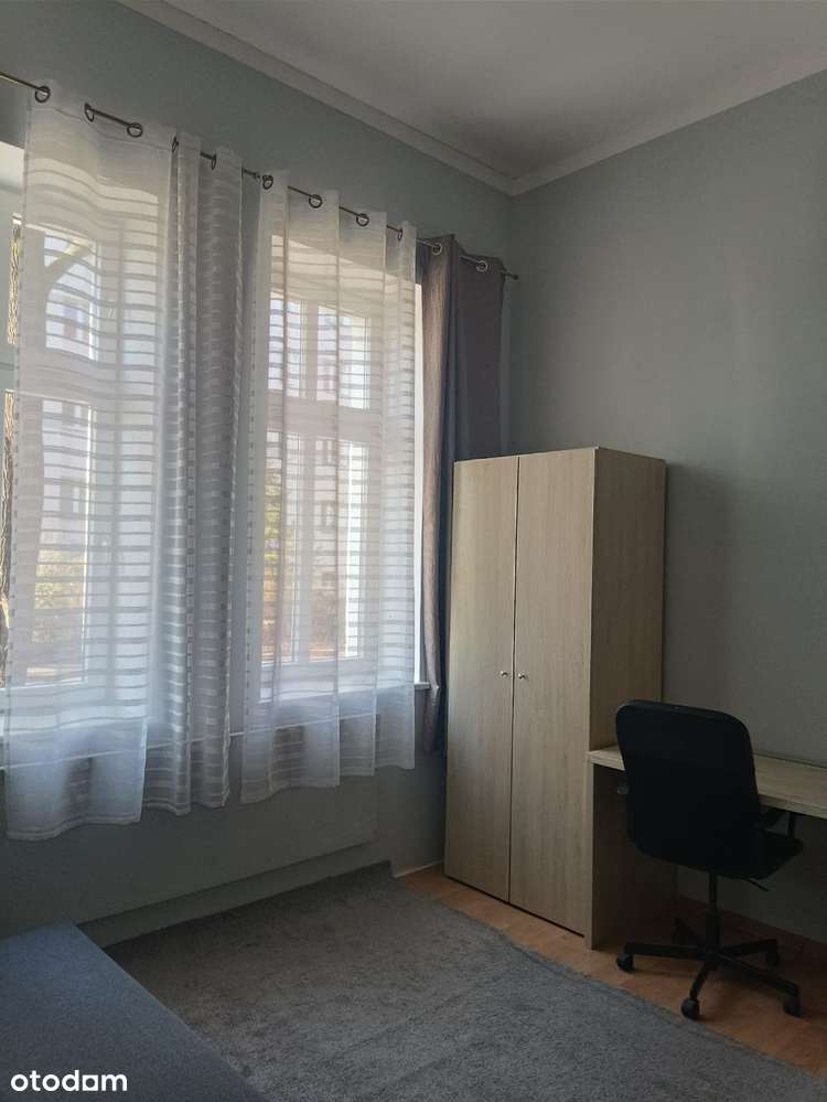 3 pokoje parter podzielone na 2 lokale-6