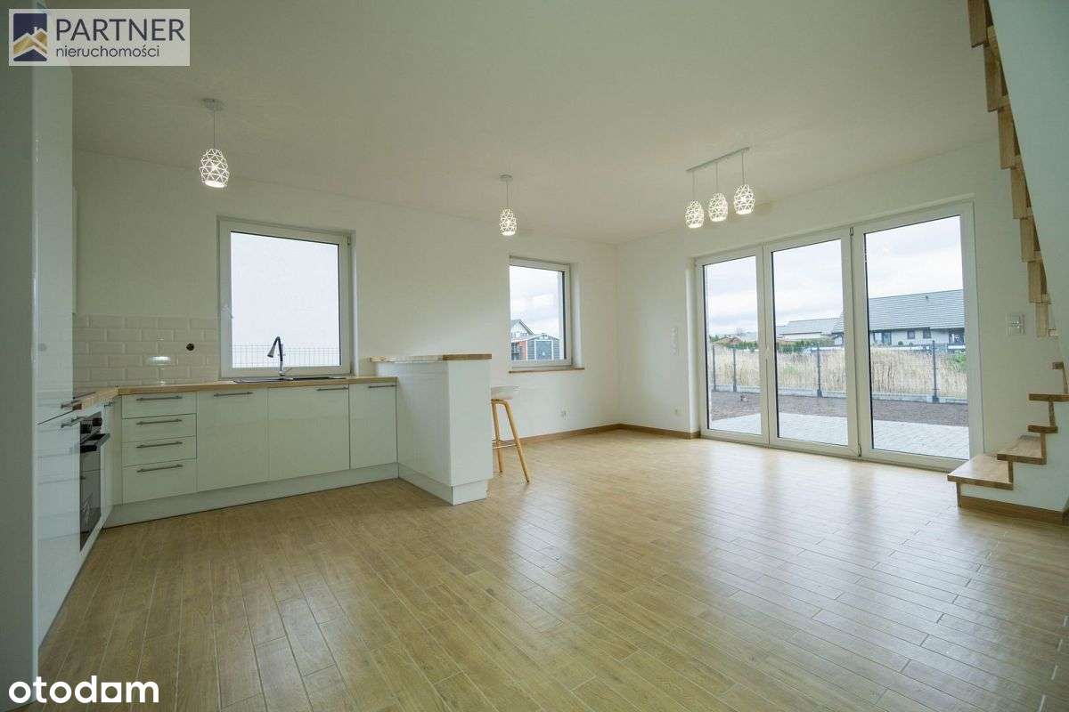 Nowy Bliźniak Gotowy Do Wprowadzenia - Pełny obrazek: 2/18