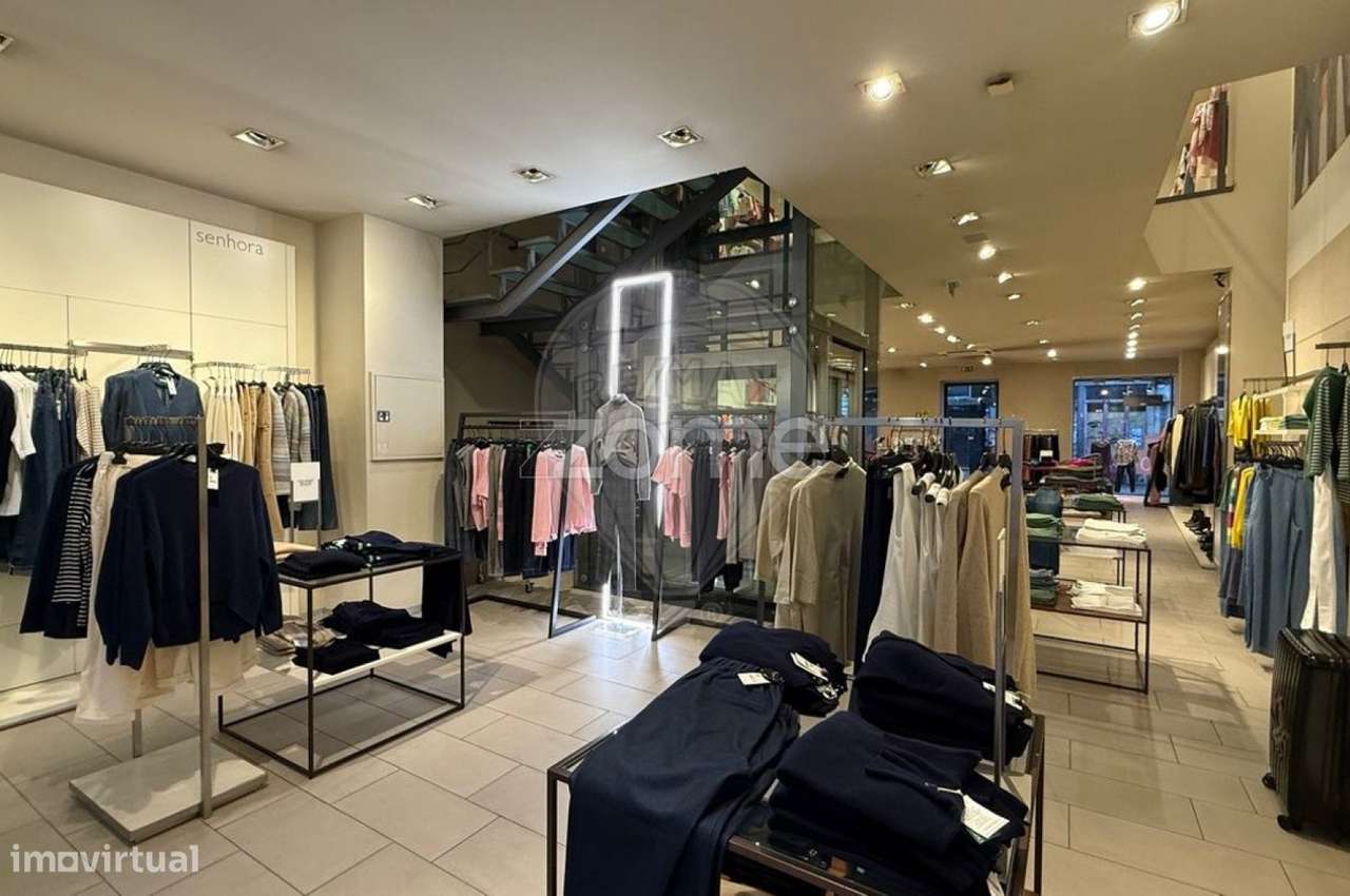 À Venda Prédio com-21