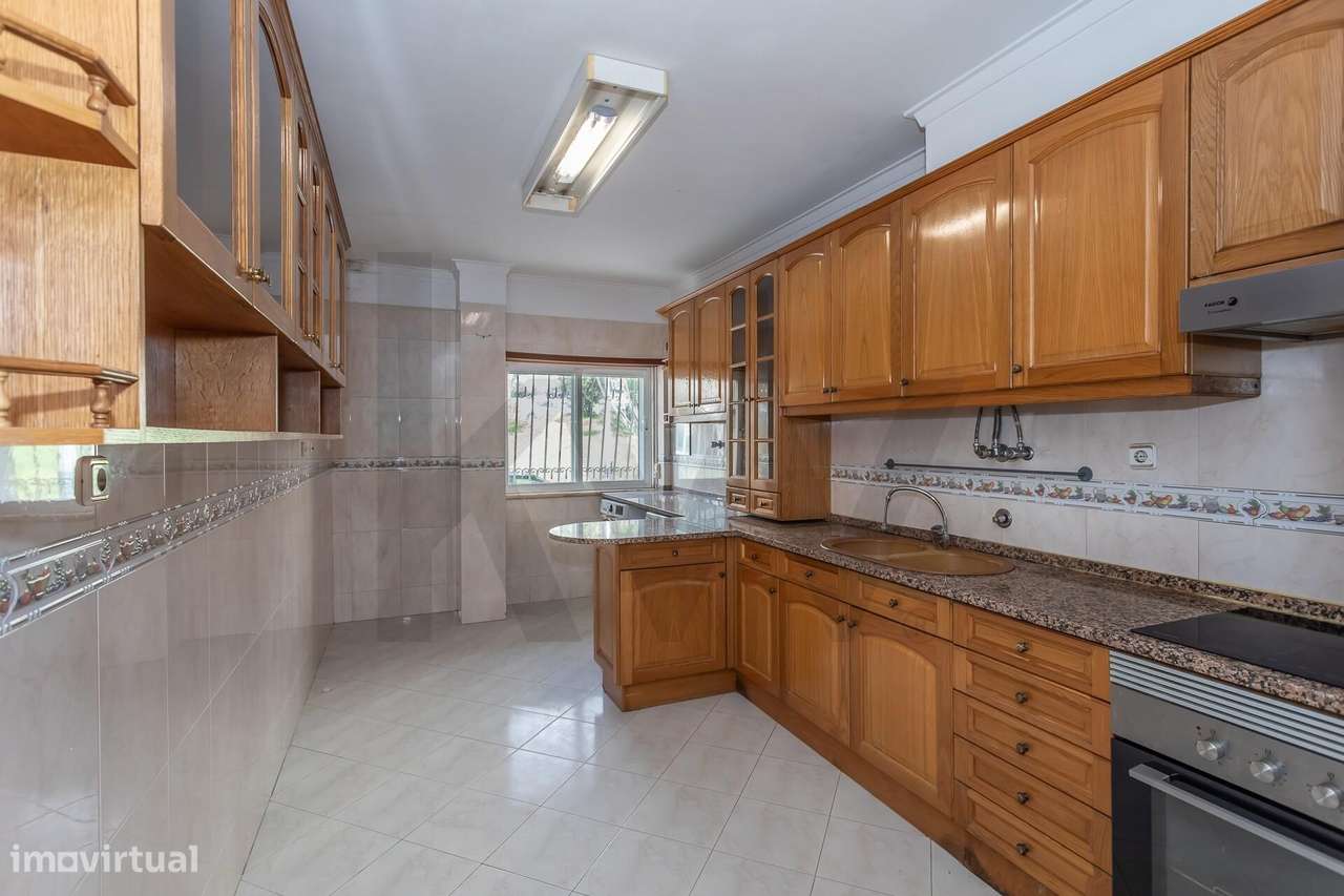 T3 Ramada | 122 m2 +26,5 m2 | Sala com Lareira | Suíte | Varanda, Arre - Grande imagem: 2/33