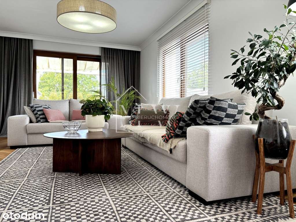 Komfortowy dom wolnostojący z 2 garażami oraz halą - Pełny obrazek: 4/20