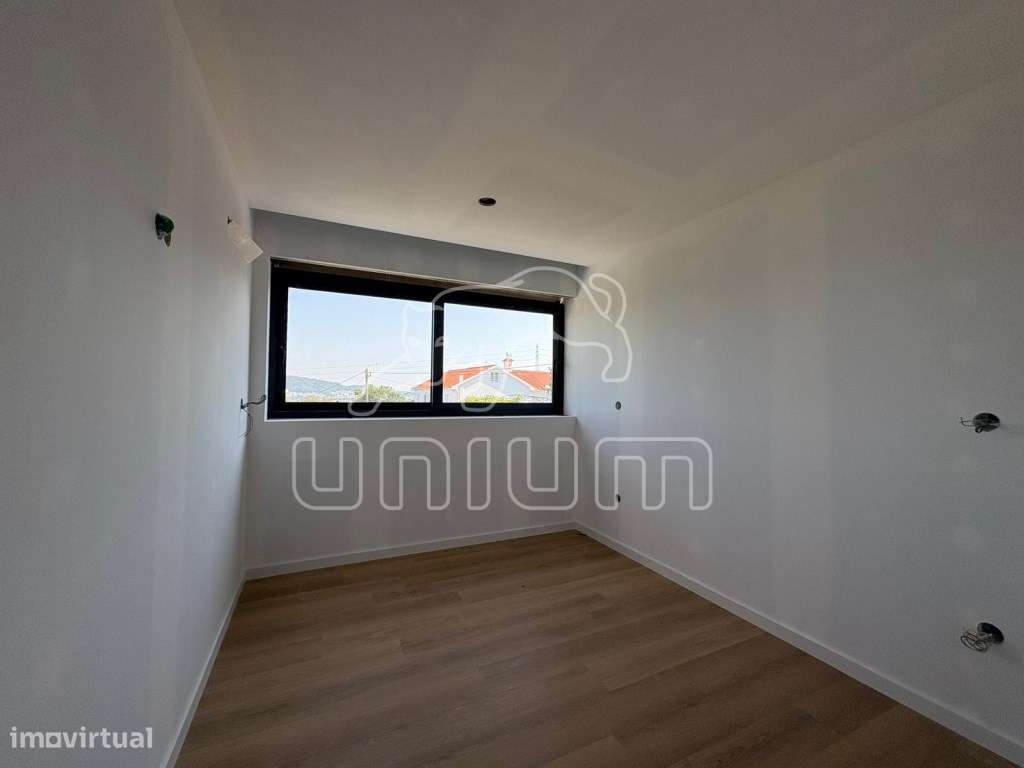 Apartamento T2 na Meadela - Grande imagem: 4/9