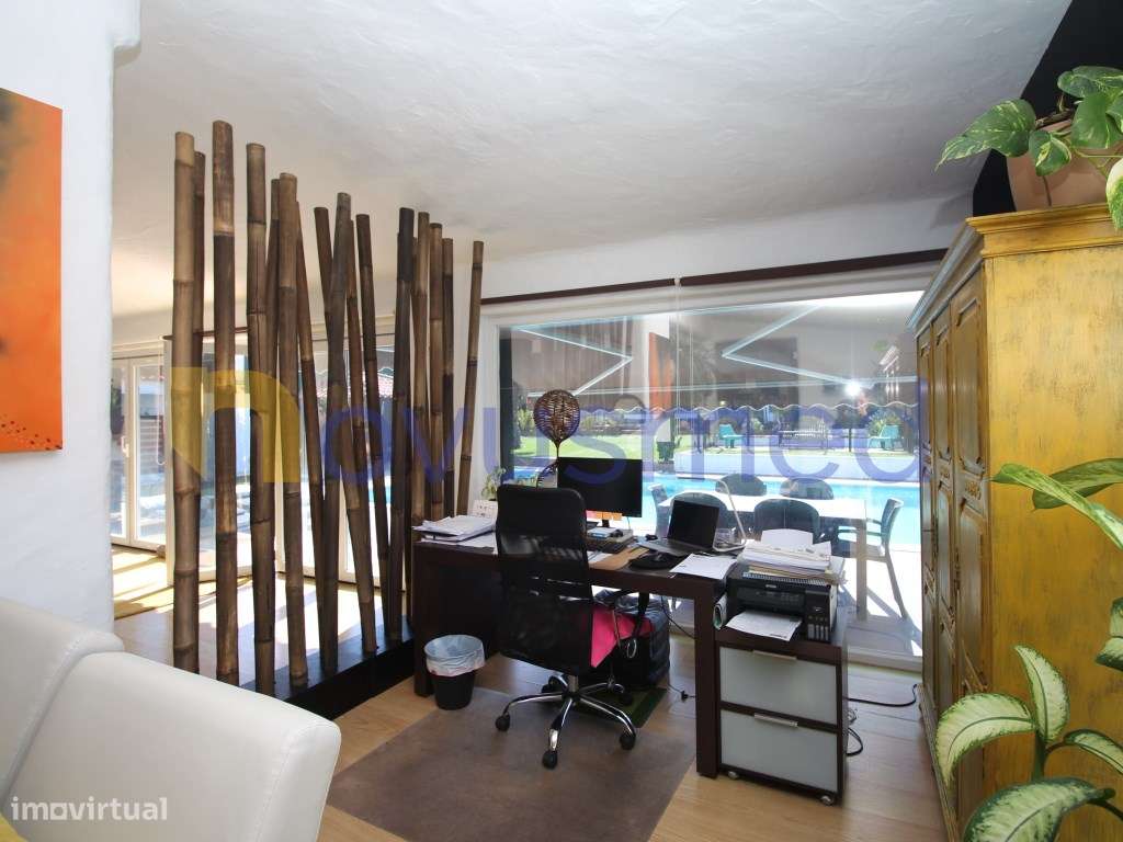 Moradia T4 com piscina, térrea perto da praia e do Golf dos Salgados-17
