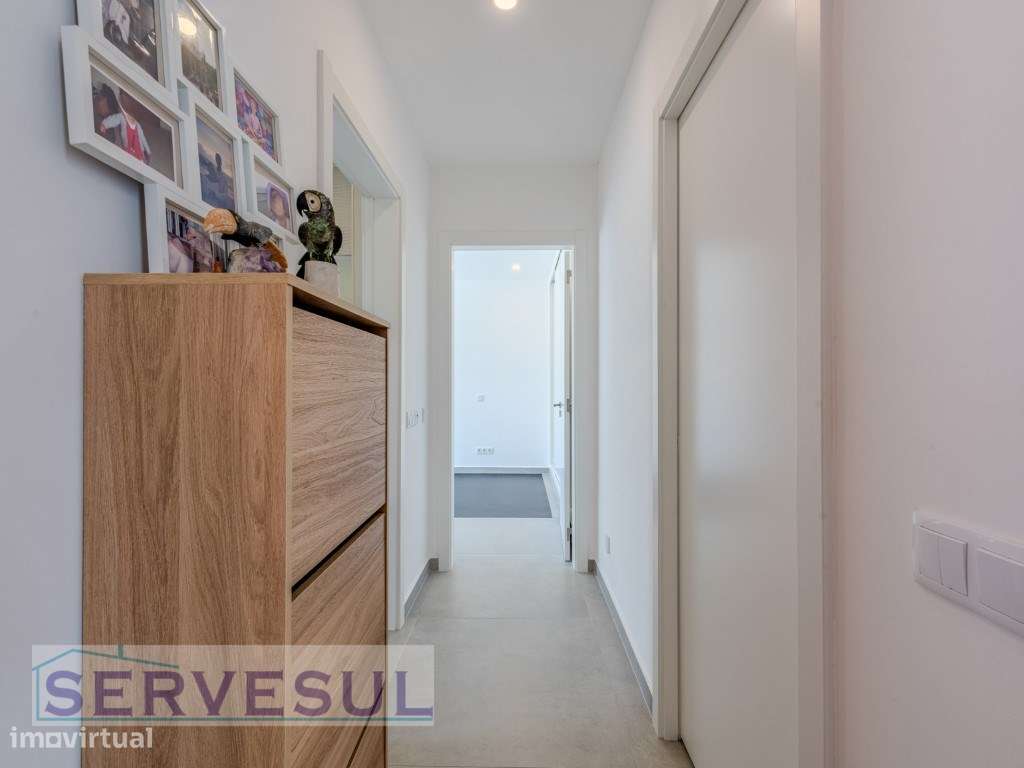 Moradia Moderna Geminada composta por 4 quartos e piscina privada, ...-21