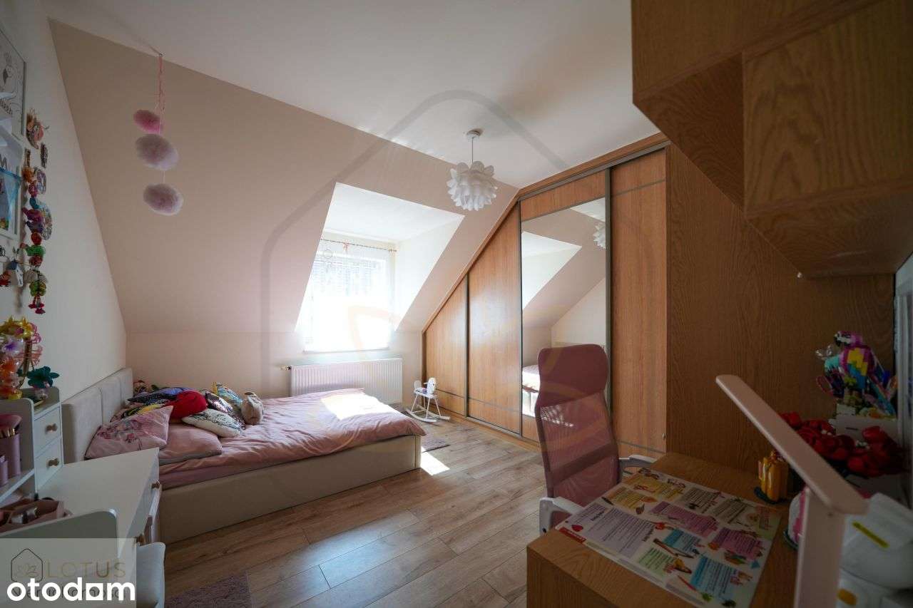 Dom z duszą – idealny do życia i pracy!-12