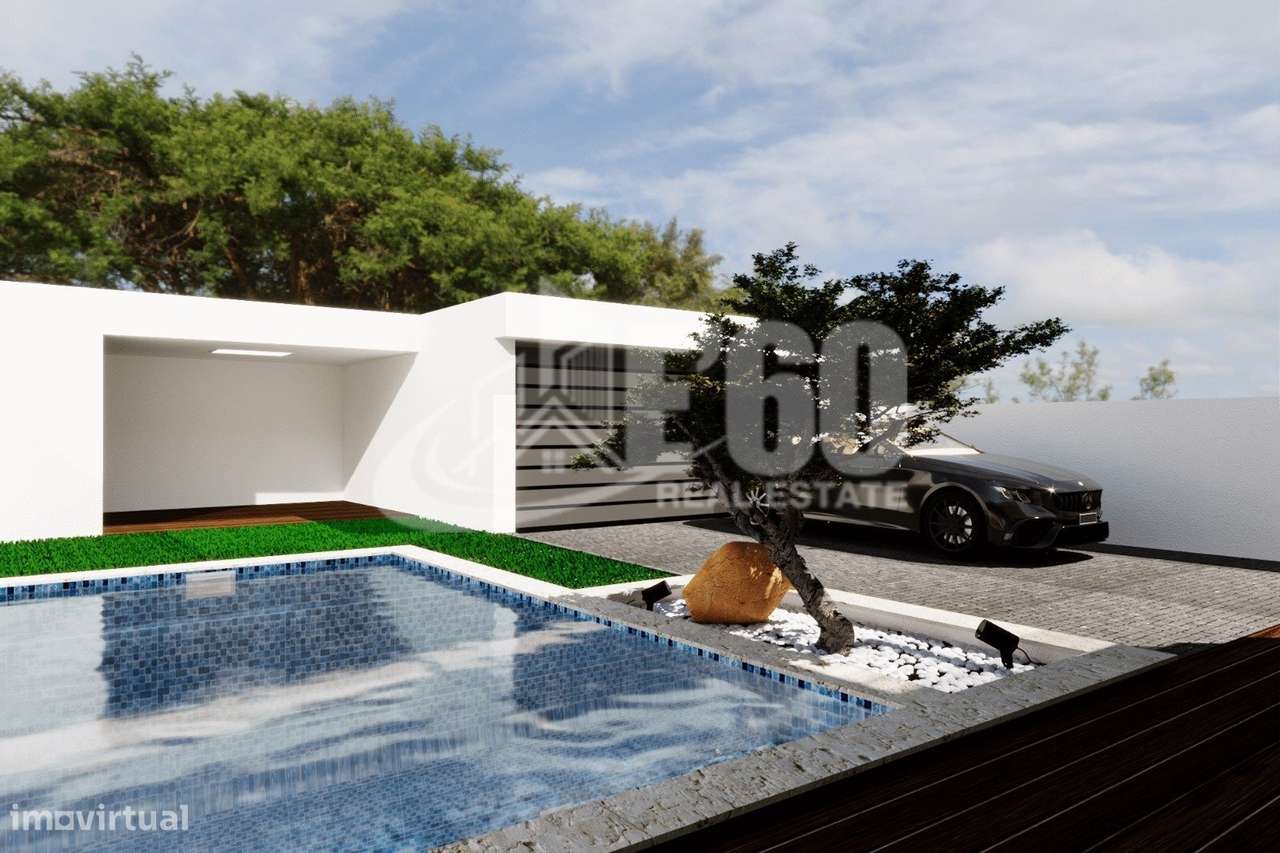 MORADIA T3 C/ PISCINA EM SÃO FELIX DA MARINHA-11