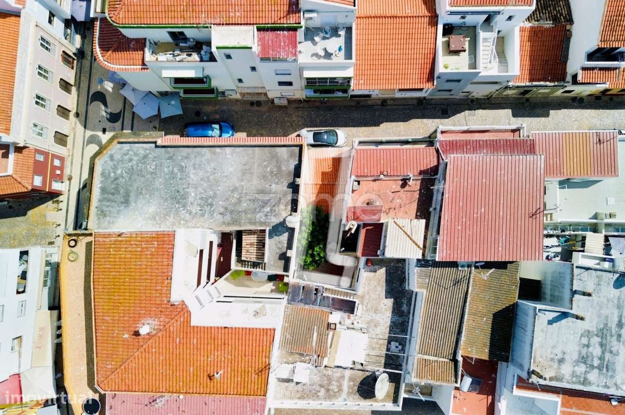 Armazém com Projeto em aprovação para moradia em Armação de Pêra - Grande imagem: 4/22