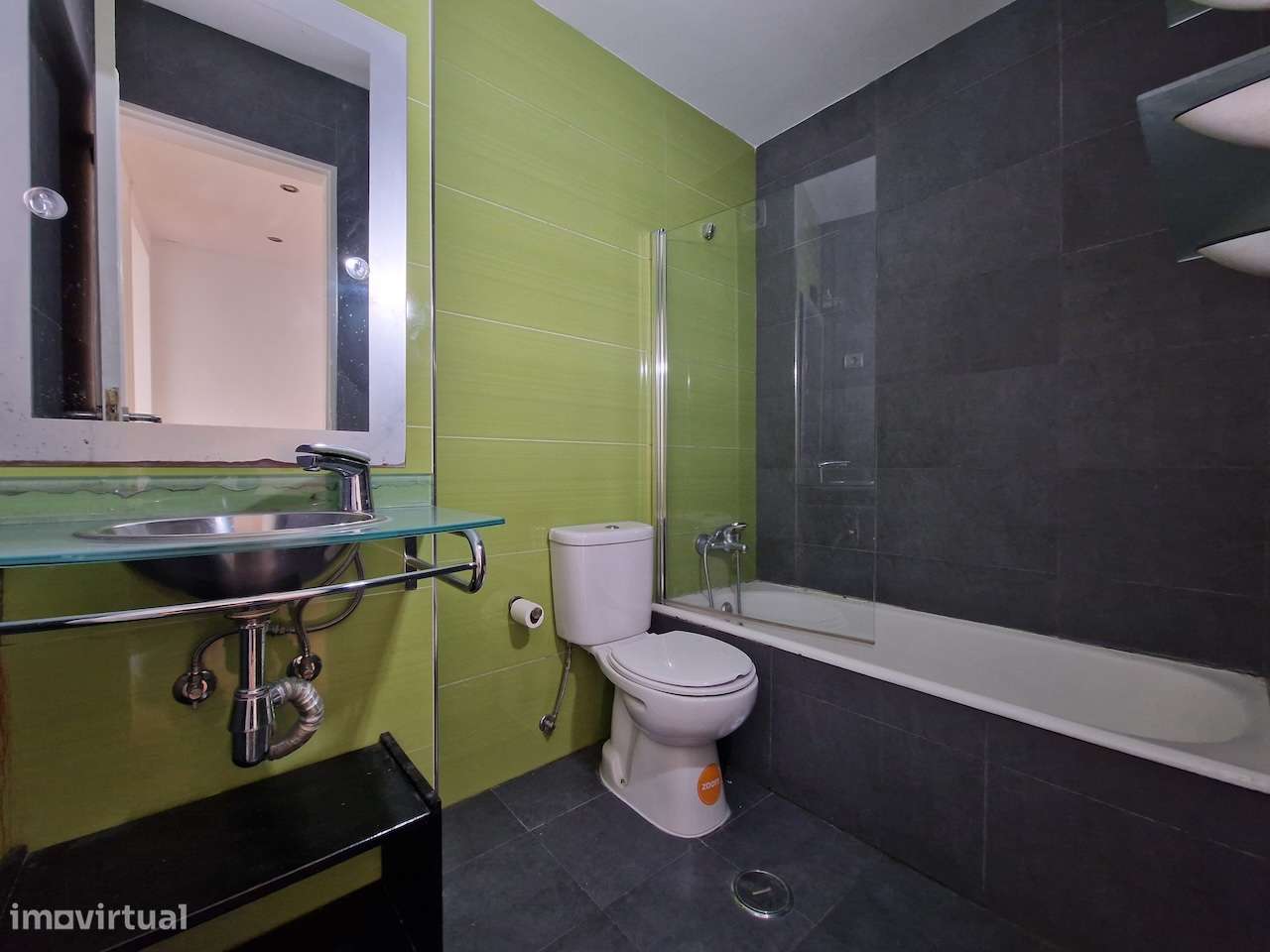 Apartamento T2 em Carnaxide - Centro de Carnaxide-18