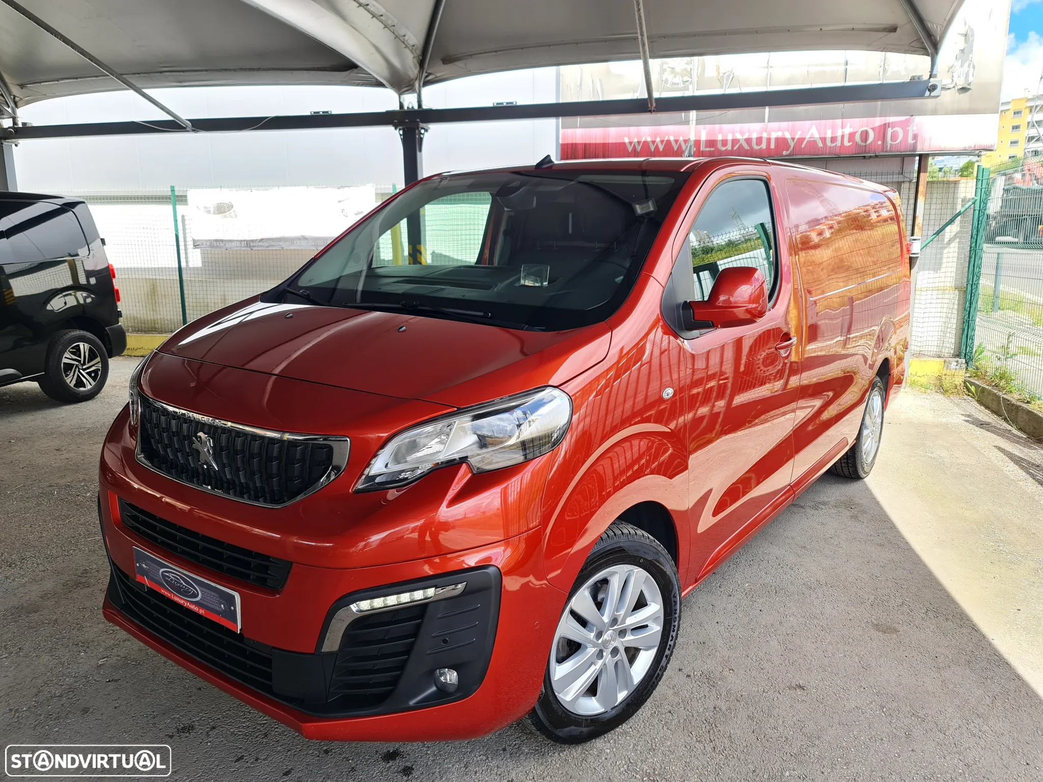 Peugeot EXPERT 2.0 HDI 180CV AUTOMÁTICA LONGA * Full Extras * - 49