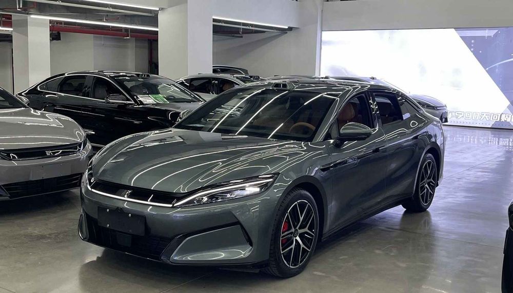 Byd Han l 2025