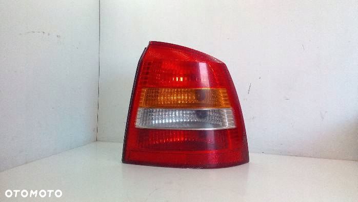 Lampa prawa tylna Opel Astra G II - 1