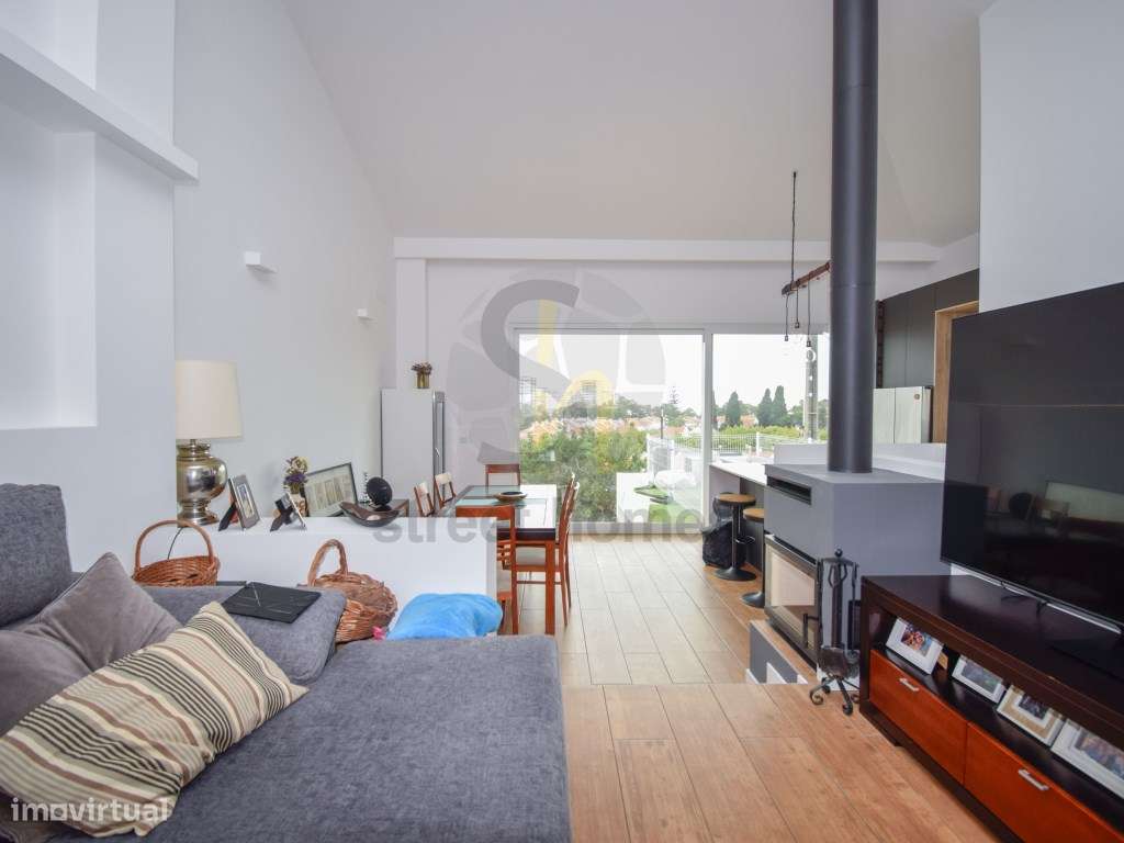 Moradia T3 Nova com vista rio e garagem no Caramão da Ajuda-13