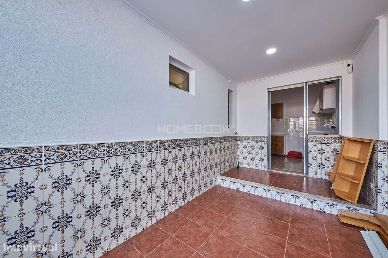 Moradia T3 com Potencial transformação para T4 | Quinta do Anjo, Palme-18