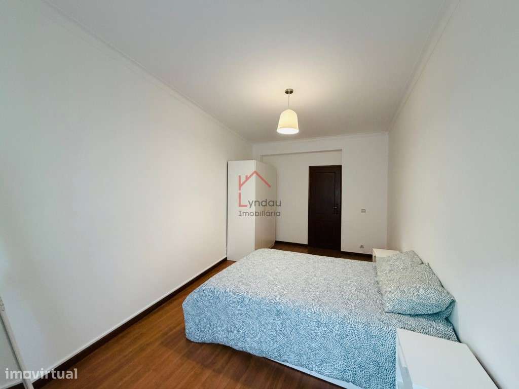 Quarto Guimarães Centro - Grande imagem: 4/17