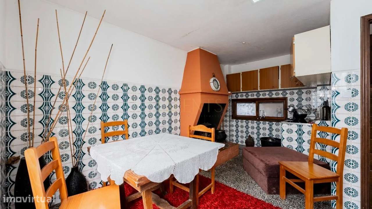 Exclusiva Moradia T4 com 556m² e 1.000m² de Terreno-17