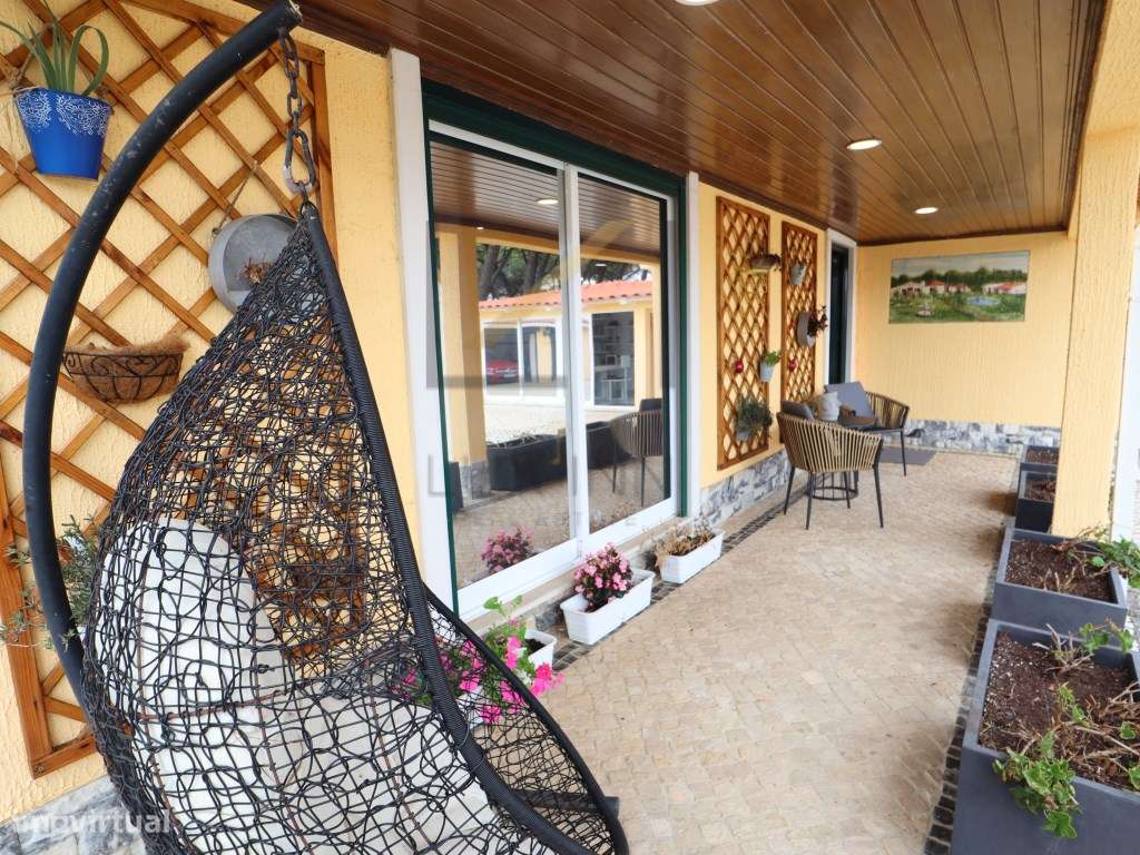 Moradia com piscina inserida em Quinta - Terrugem, Sintra - Grande imagem: 3/50