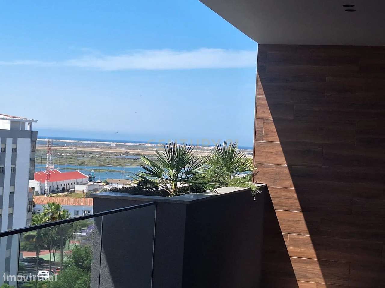 APARTAMENTO T2 NOVO DE LUXO EM FARO  PISCINA | GINÁSIO | DOMÓTICA E PA-1