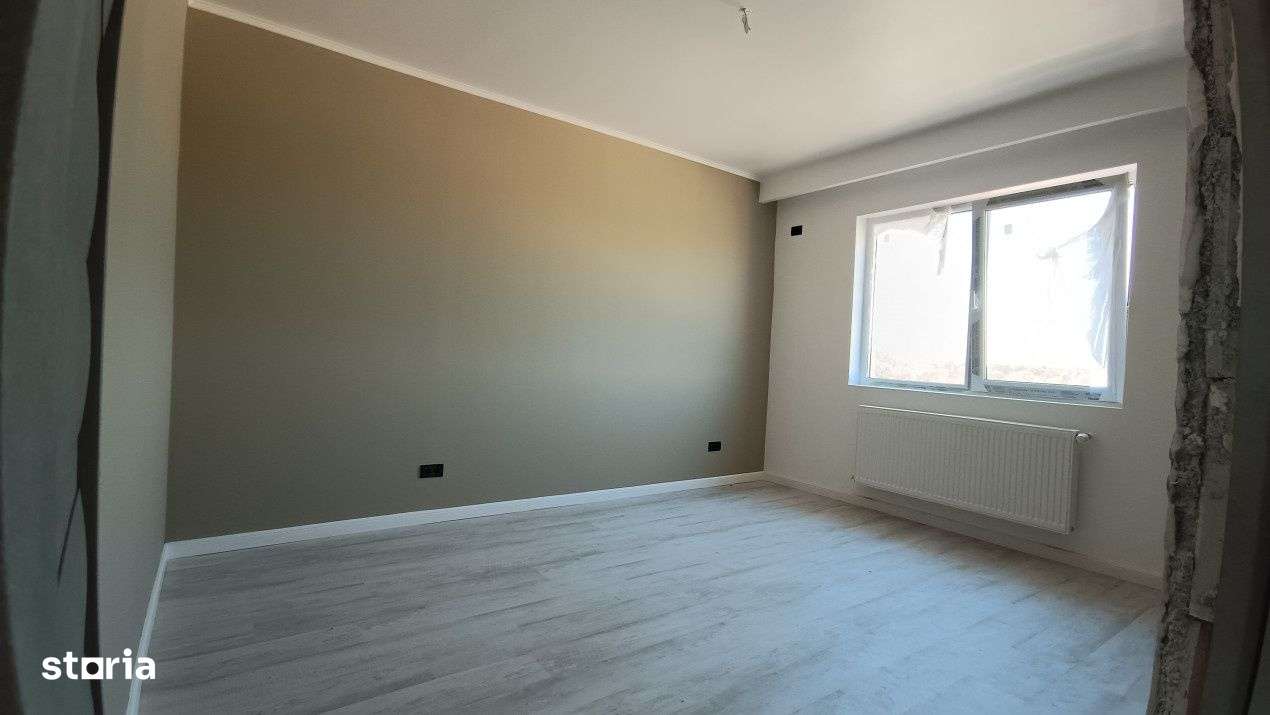 Vile premium padurea rosu Chiajna - Imagine principală: 5/19