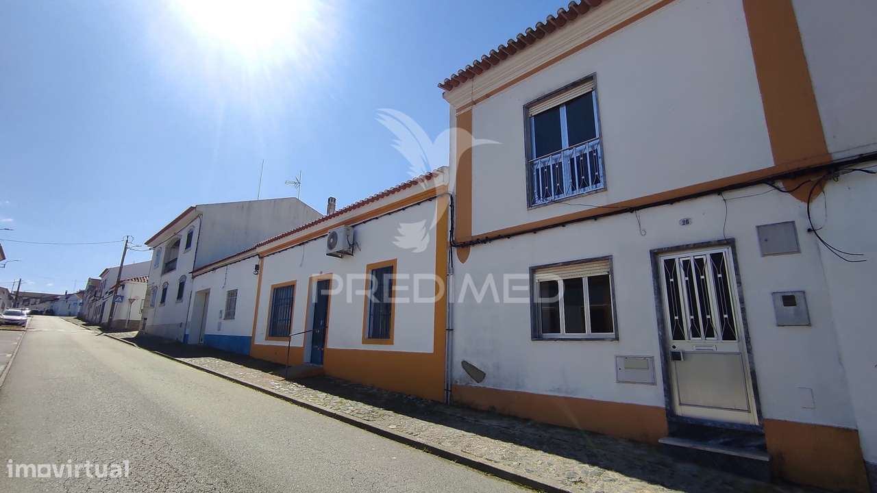 Moradia T4 de 2 pisos com garagem - Grande imagem: 4/30