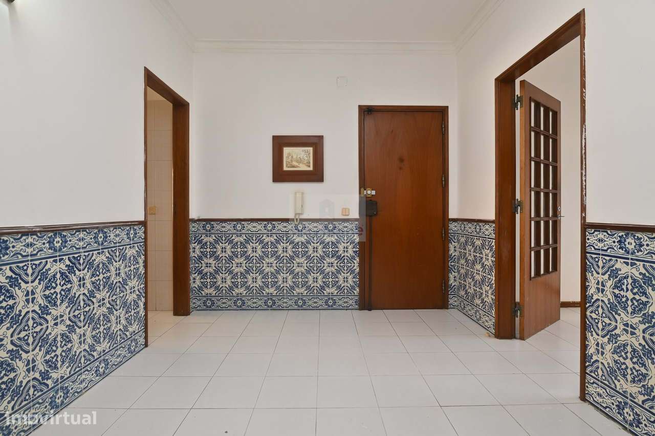 Apartamento T2 | Central | Baixa da Banheira-5