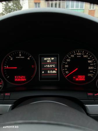 Audi A4 2.0 TDI B8 - 13