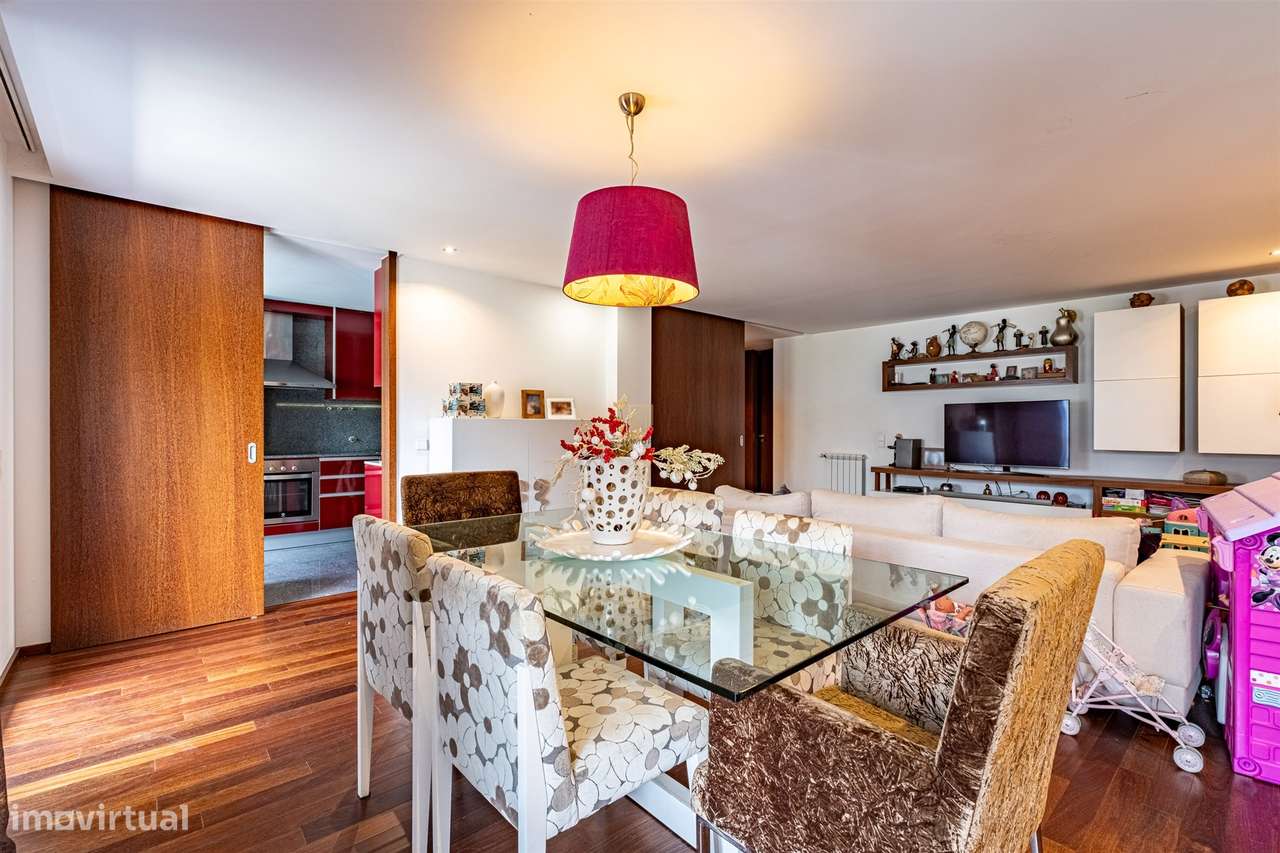 T3 com varanda e garagem dupla em Paranhos - Excelente oportunidade! - Grande imagem: 4/25