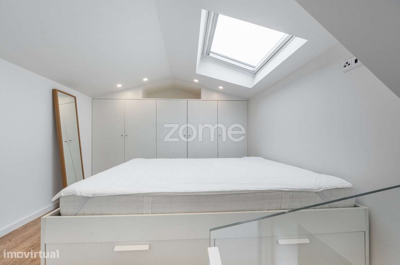 Apartamento T0 mobilado c/ mezzanine e varanda| Campanhã, Porto - Grande imagem: 4/29