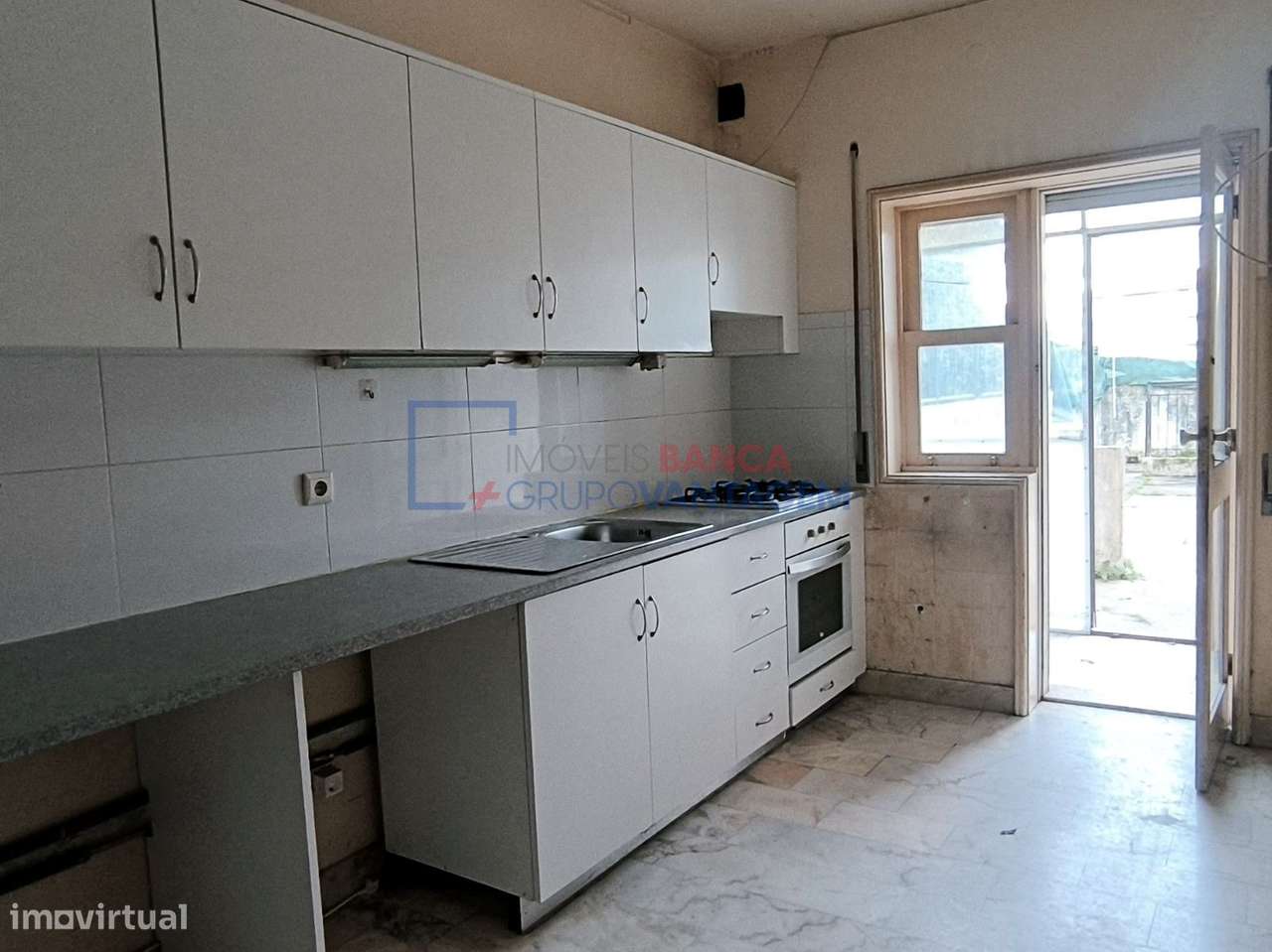 Apartamento T2 na Afonso Henriques Rio Tinto, Gondomar - Grande imagem: 5/17