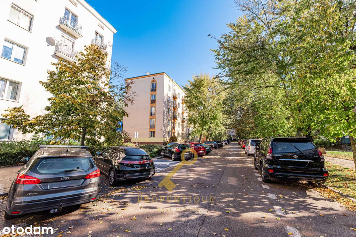 Cichy Loft na Muranowie/Metro-12