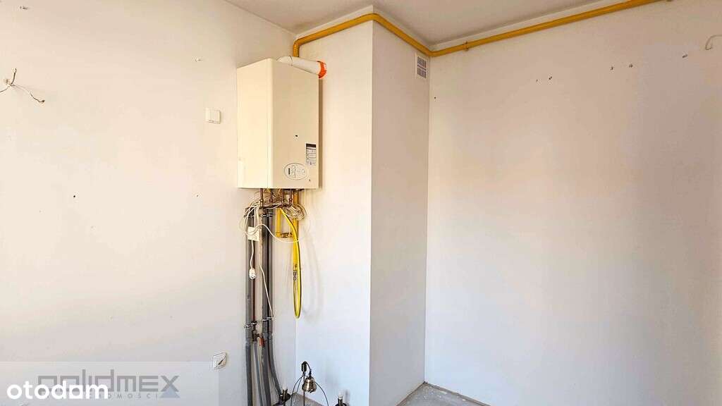 Przestronna kawalerka z oddzielną kuchnią! - Pełny obrazek: 5/15