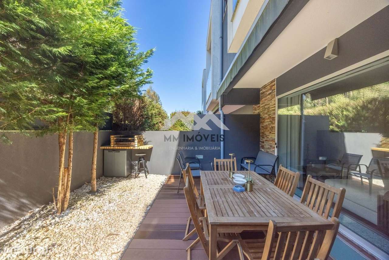 Moradia T4 | Ermesinde | Terraços | Bons Acabamentos | 2 Suites | Gara - Grande imagem: 2/60