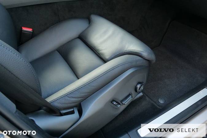 Volvo XC 60 - 32