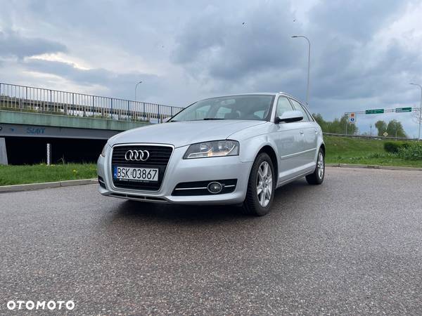 Audi A3 1.6 TDI Ambiente - 4