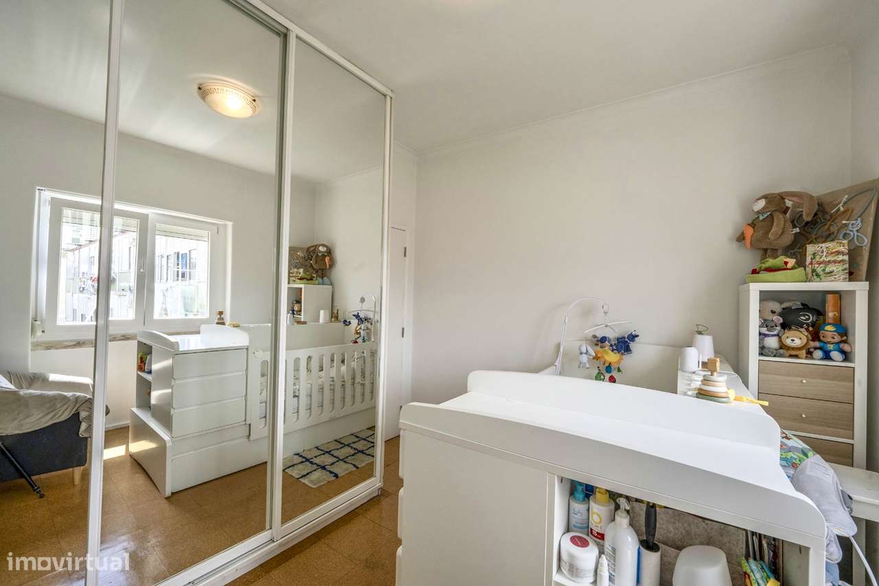Apartamento T3, Águas Livres, Amadora-12
