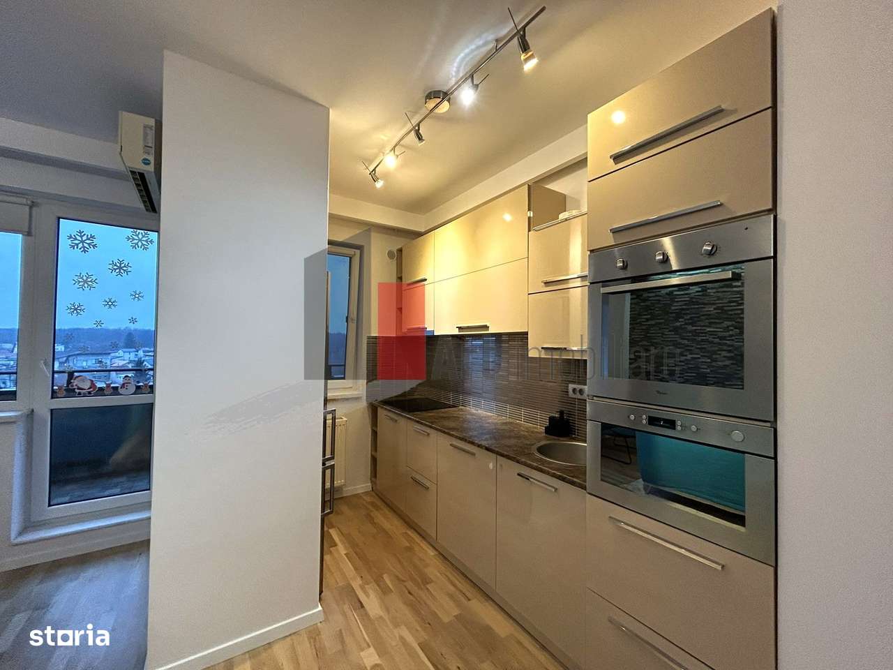 Apartament 3 camere si terasa | zona Vatra Noua/Baneasa - Imagine principală: 4/18