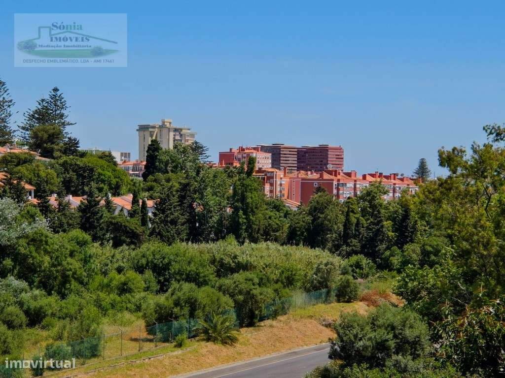 APARTAMENTO T3 EM CARCAVELOS PARA VENDA-23