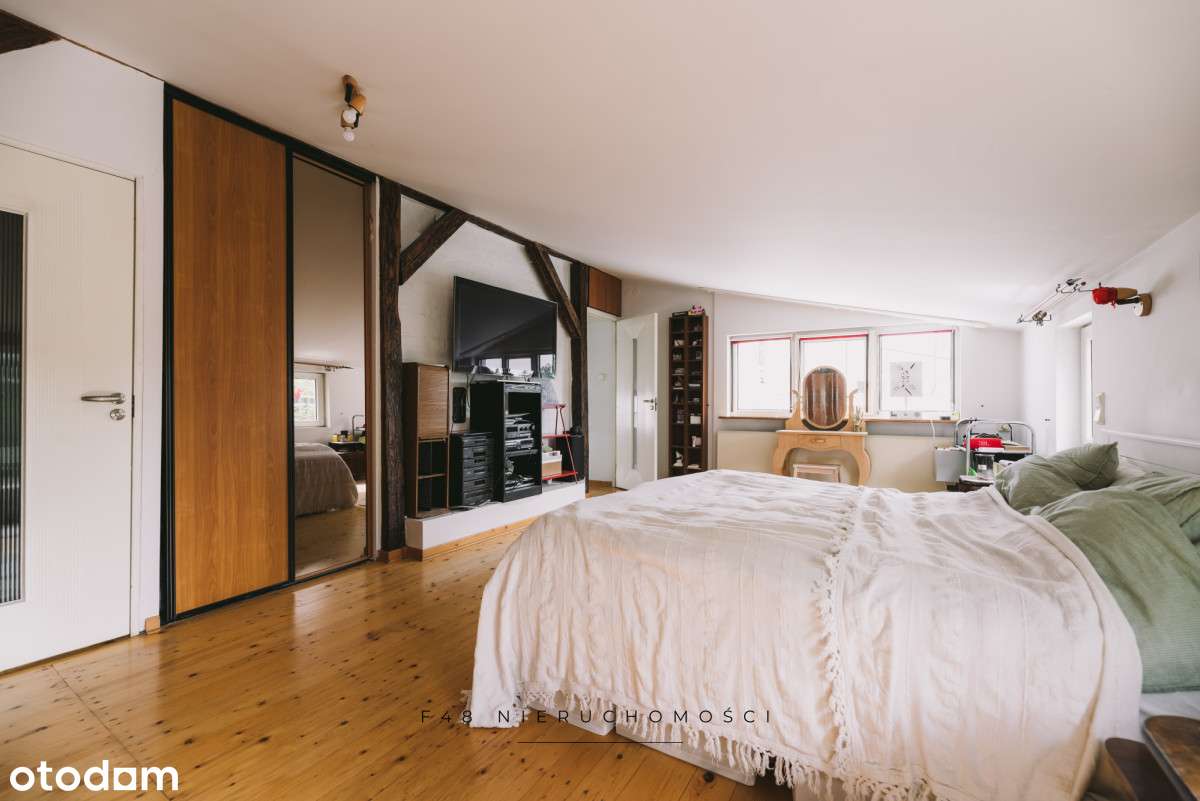 Dwupoziomowy Apartament na Starej Saskiej Kępie-16