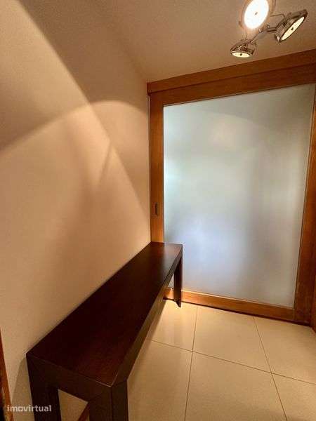 ARRENDA T1 avis Mobilado - Grande imagem: 4/12